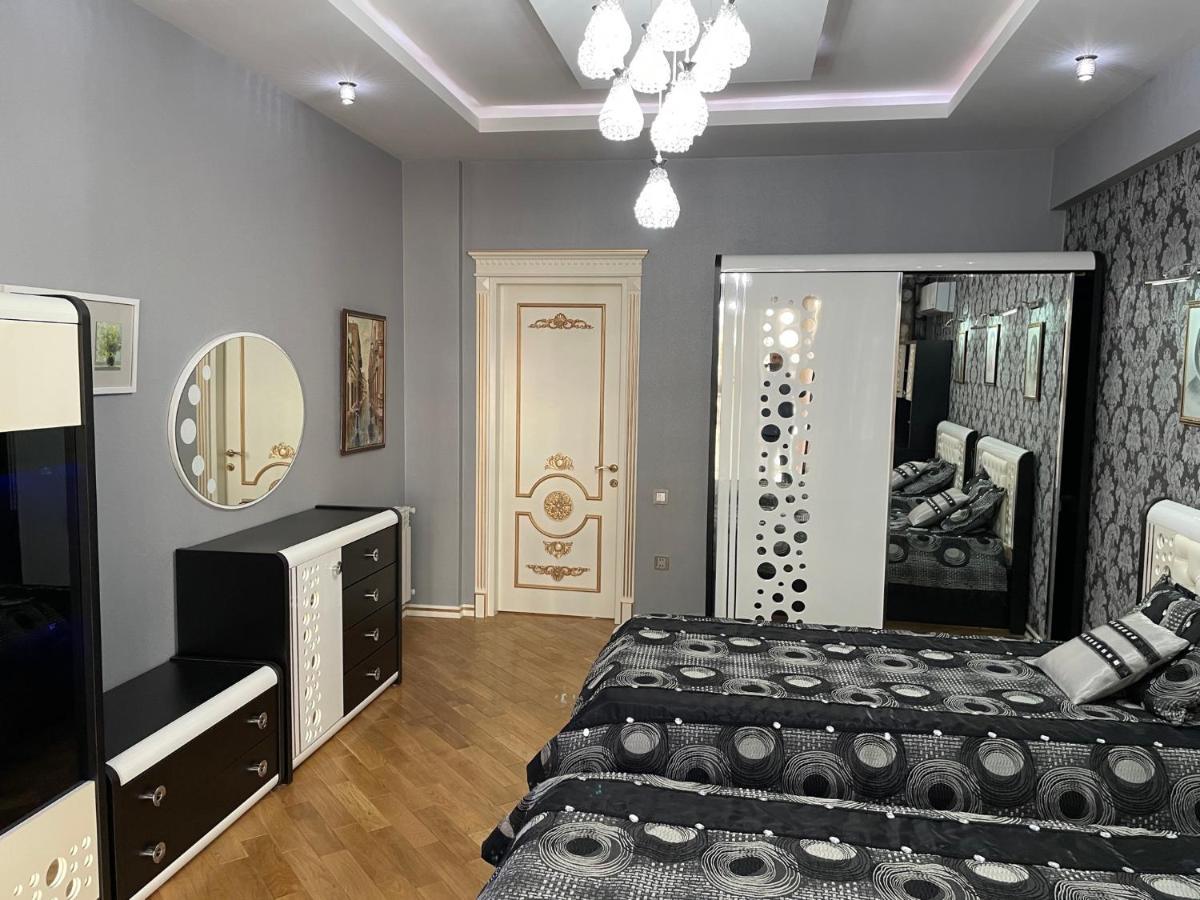 Sea View Luxury Lägenhet Baku Exteriör bild